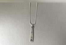Charger l'image dans la galerie, Pendentifs en Argent - Connexion Micro-Macro