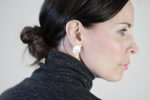 Charger l'image dans la galerie, Boucles d'oreilles clous en argent - Lifetime Arch - Ella