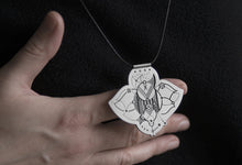 Load image into Gallery viewer, Silver Necklace - Feminine Dimension