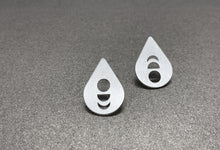Charger l'image dans la galerie, Boucles d'oreilles Puces Argent - Phases de Lune