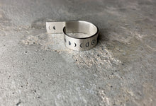 Charger l'image dans la galerie, Bague Gravée Argent - Temps Sacré