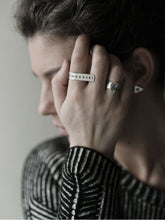 Charger l'image dans la galerie, Bague Gravée Argent - Temps Sacré